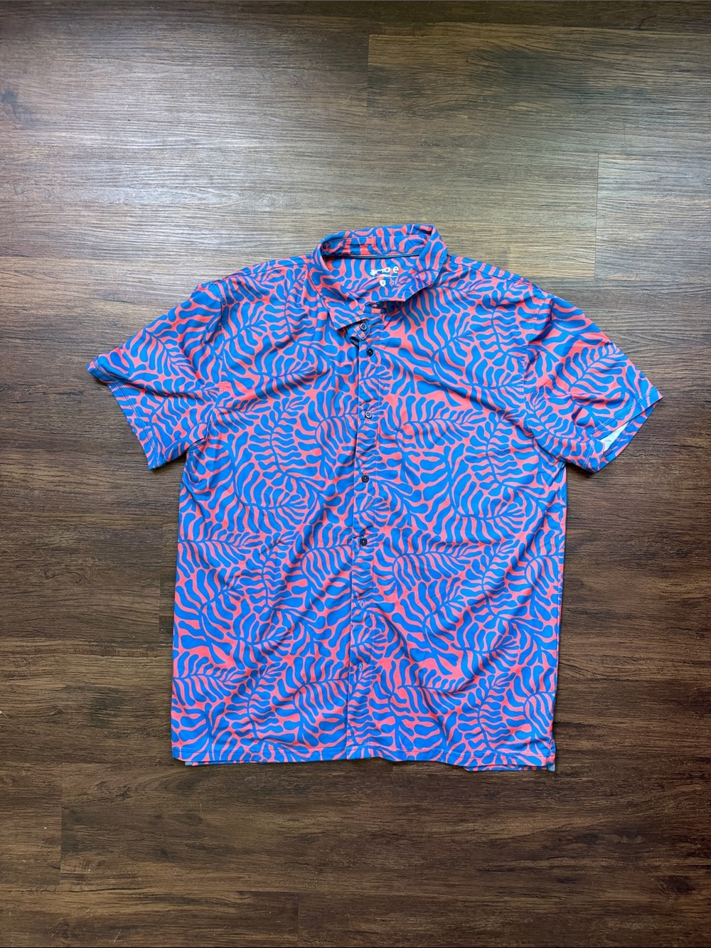 Men's Short-Sleeve Button-Down Shirt - Blue & Coral Leaf Print